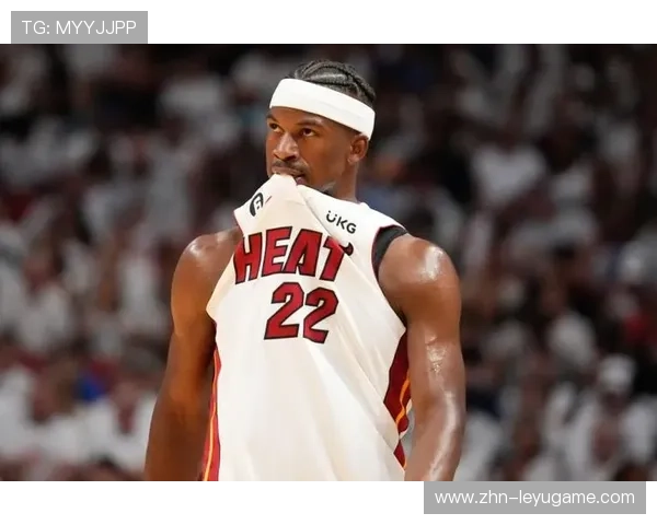 巴特勒借掩护突破攻入关键两分，热火信心暴涨