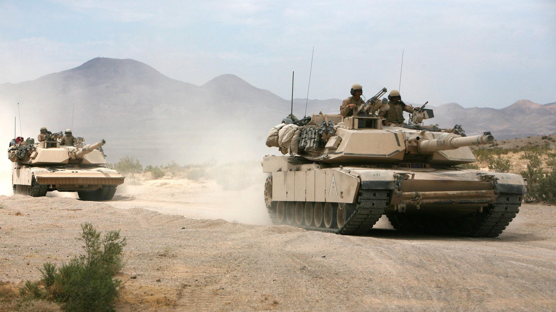 中国女篮坚持身体对抗训练提升硬度，中国女篮训练内容